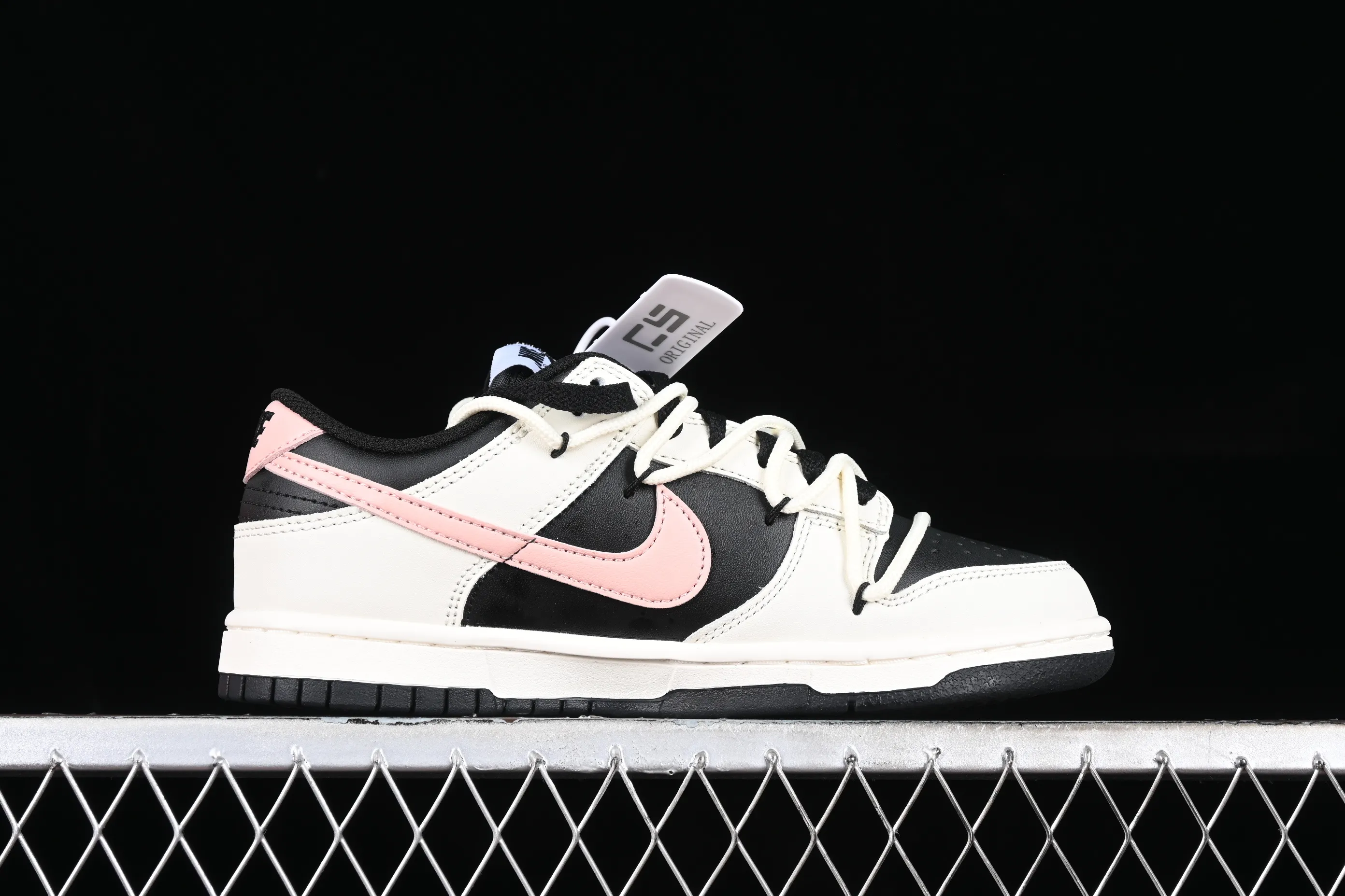 All categories Nk SB Dunk series Nk SB Dunk Low low-top sneakers CS version Nk Dunk Low Steam Puppet-Smoky Rose SB strap low-top casual sneakers FD1232-001